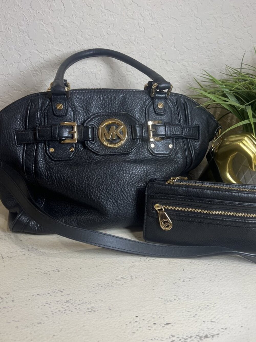 Set-Michael Kors Large Black Leather Hudson Satchel Tote Purse And Black Wallet